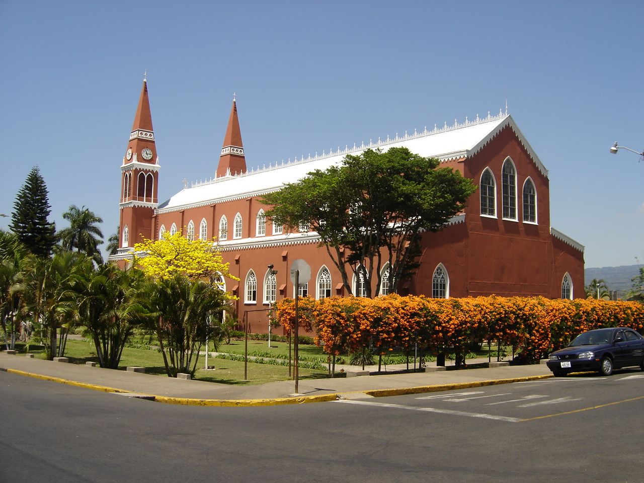 ¿Por qué comprar una propiedad en Grecia, Costa Rica? NATIVU blog