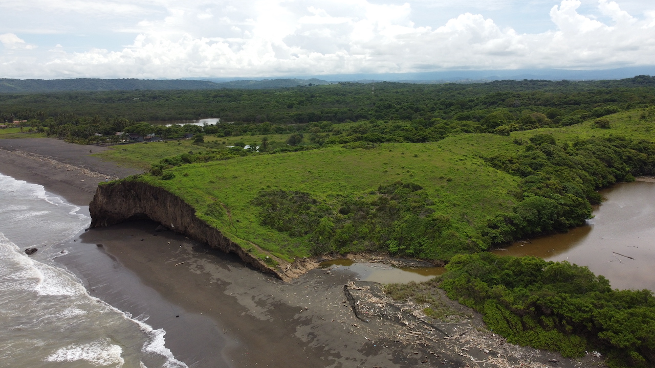 Peñon-Bajamar-Puntarenas-Costa-Rica