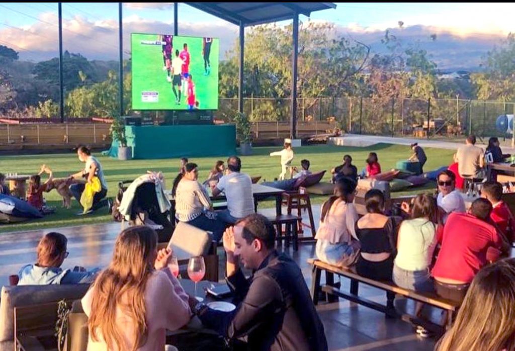 WhatsApp Image 2022-07-04 at 12.35.44 PM (1) La Cartonera